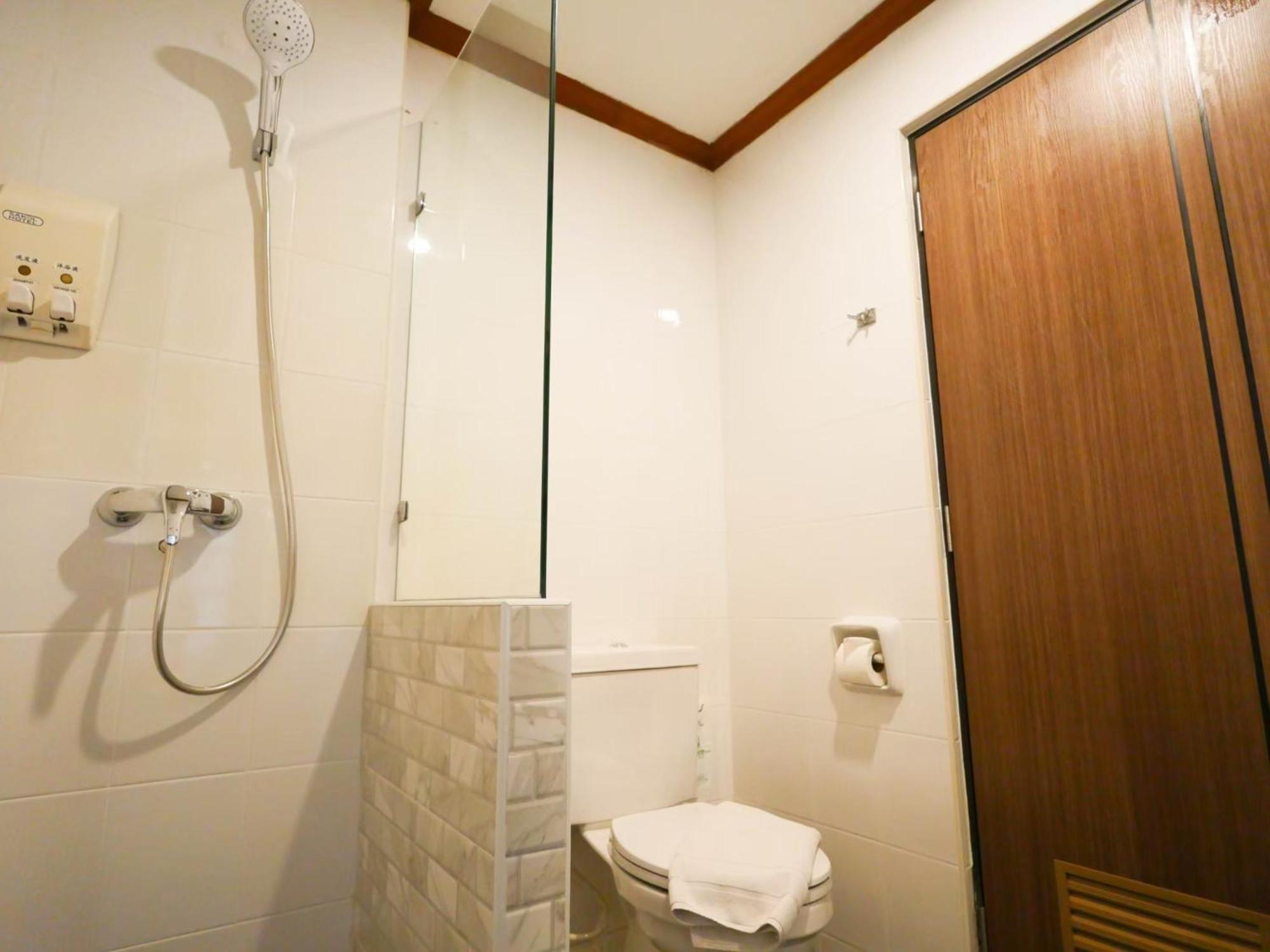 Sakol Hotel Хатъяй Экстерьер фото